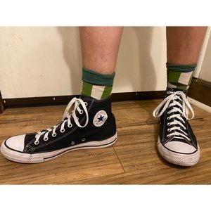 Black converse, like new, men’s 10 women’s 12